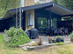 Peaceful Holiday Home in V ggerl se With Terrace in Bogø By